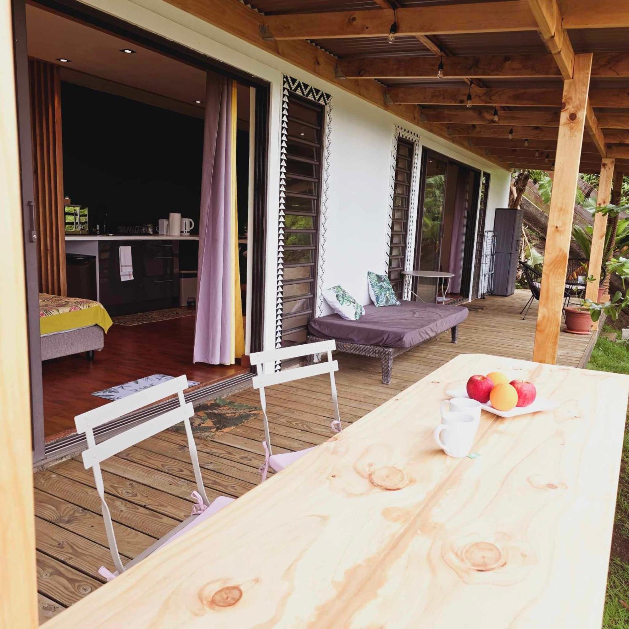 Fare Toahana, Accommodation With A Ocean View Faaa Exterior foto